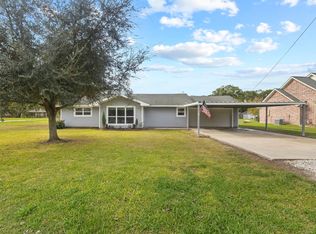 9450 N Garden Dr, Beaumont, TX 77705