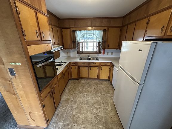 4th image of 405 Vosswood Dr
