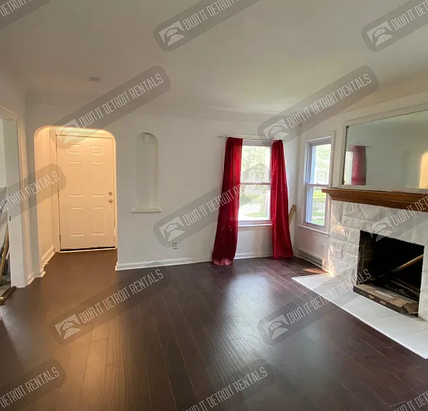 11220 Lakepointe St — Photo 2