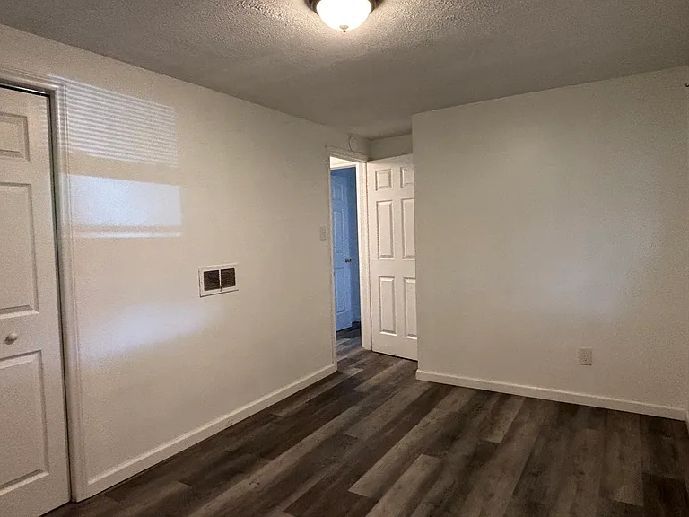 18 Dogwood Ct — Photo 13