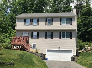 9 Jeremiahs Ln, Worcester, MA 01602