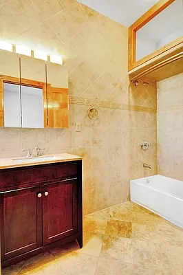 Rented by Nest Seekers International | media 29