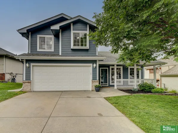 8405 Wyoming St, Omaha, NE 68122