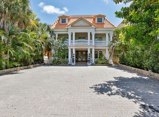 15606 Gulf Blvd, Redington Beach, FL 33708