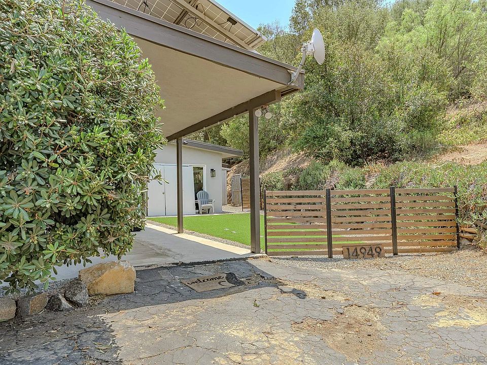 1st image of 14949 Woods Ln