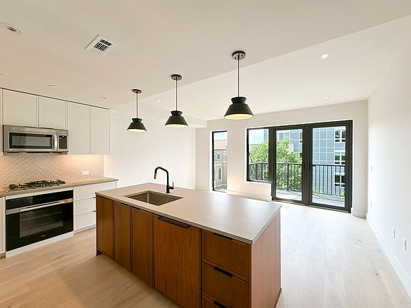 4th image of 1 Nevins Hill Way #507