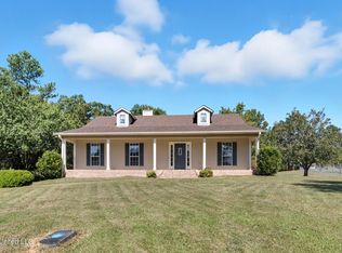 602 Ridge Park Ln, Raymond, MS 39154