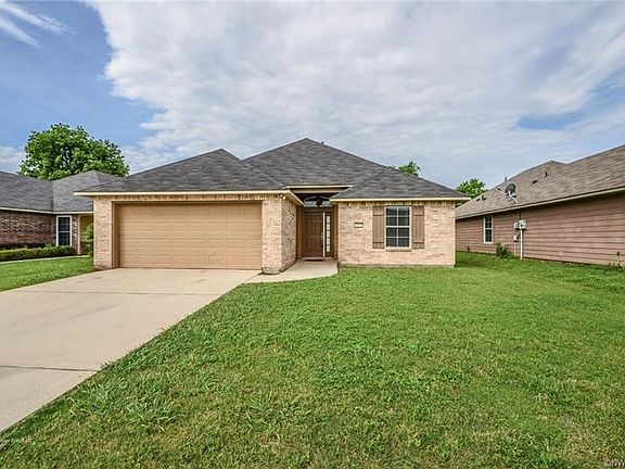 3rd image of 583 Whitefield Ln