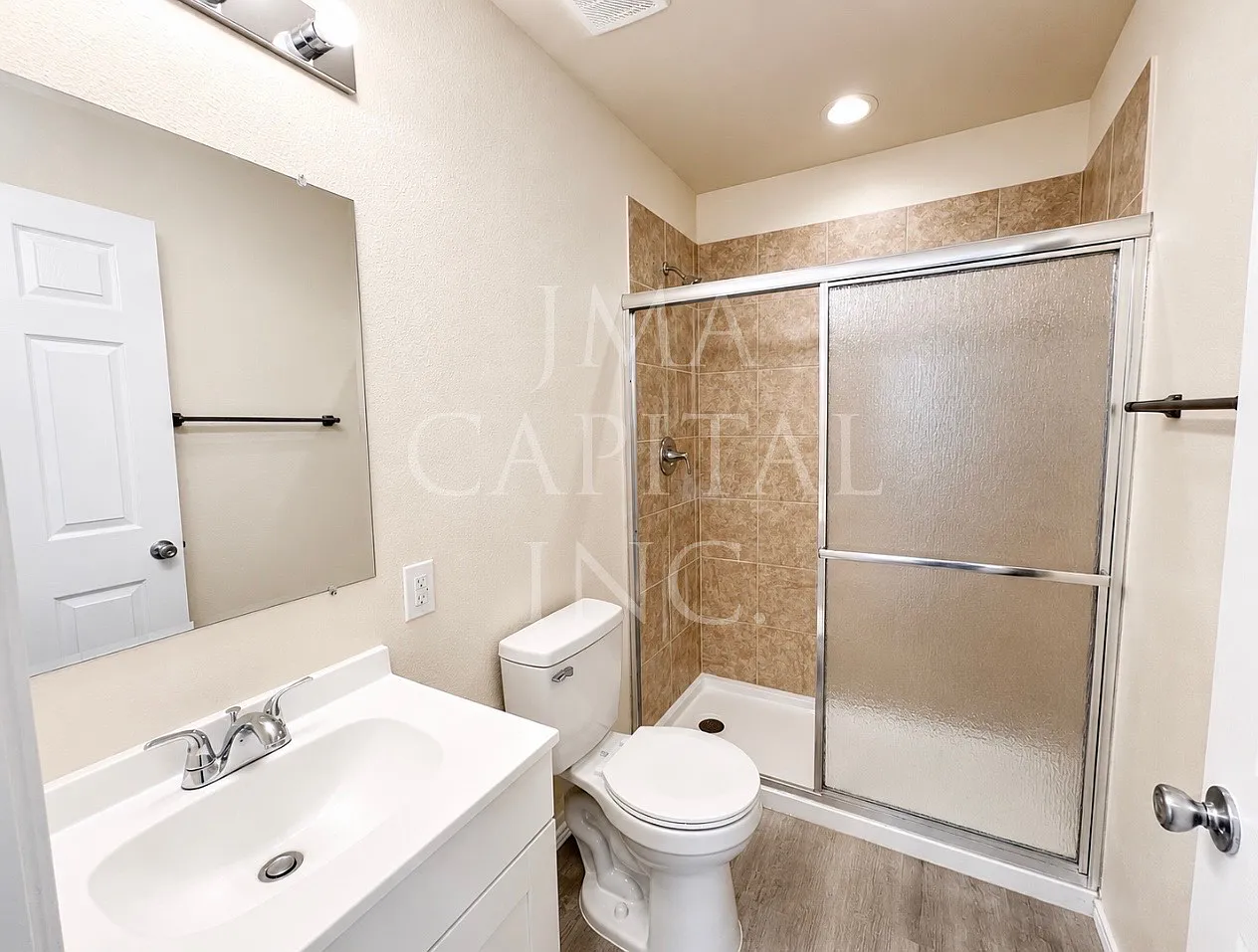 123 Palm St — Photo 4