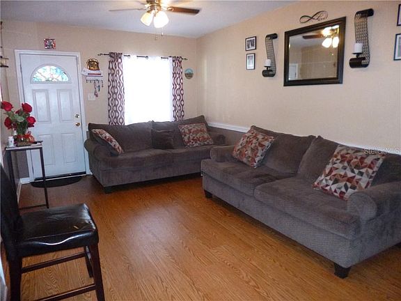 4th image of 1329 Browning St