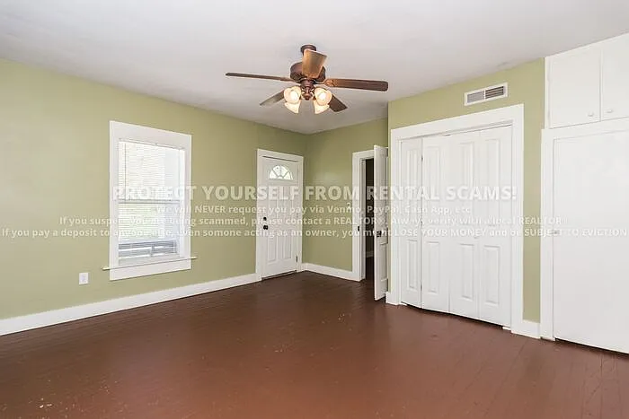 3 bed, 2.0 bath, 1792 sqft, $1,450 — Photo 2
