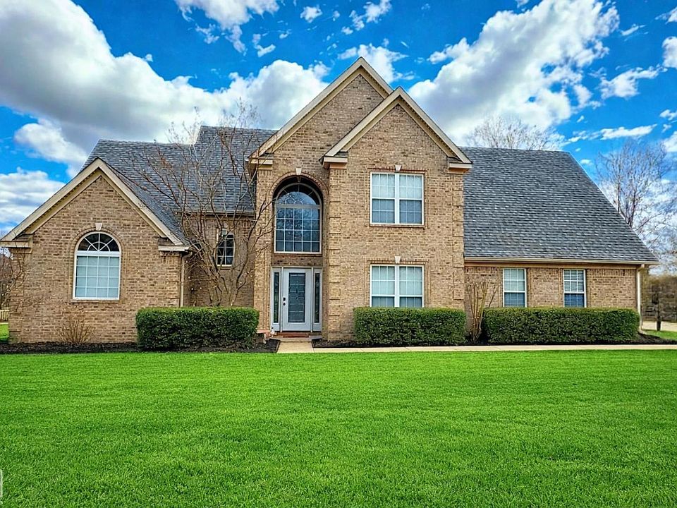 1st image of 3205 Bowden Dr