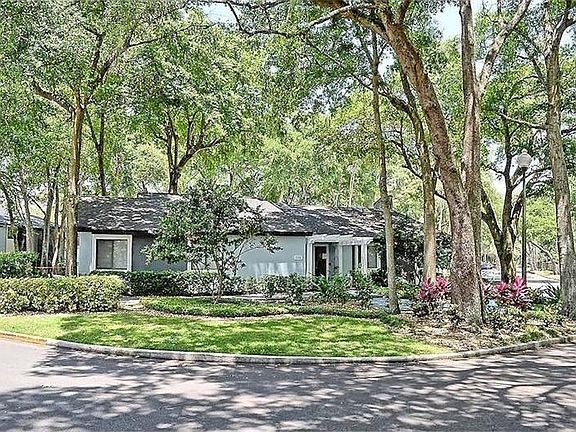 4th image of 190 Riverbend Dr Unit 203