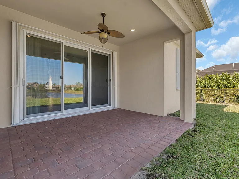5982 Sequoia Cir — Photo 23