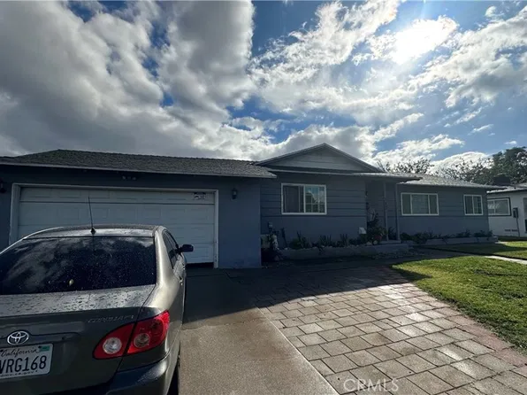 383 E Jackson St, Rialto, CA 92376
