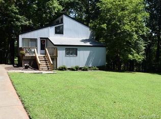 8900 Steeleberry Dr, Charlotte, NC 28217