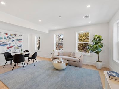 79 Maple St #3, Hyde Park, MA, 02136