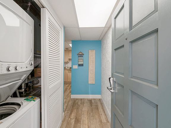 Laundry Room Cabinet