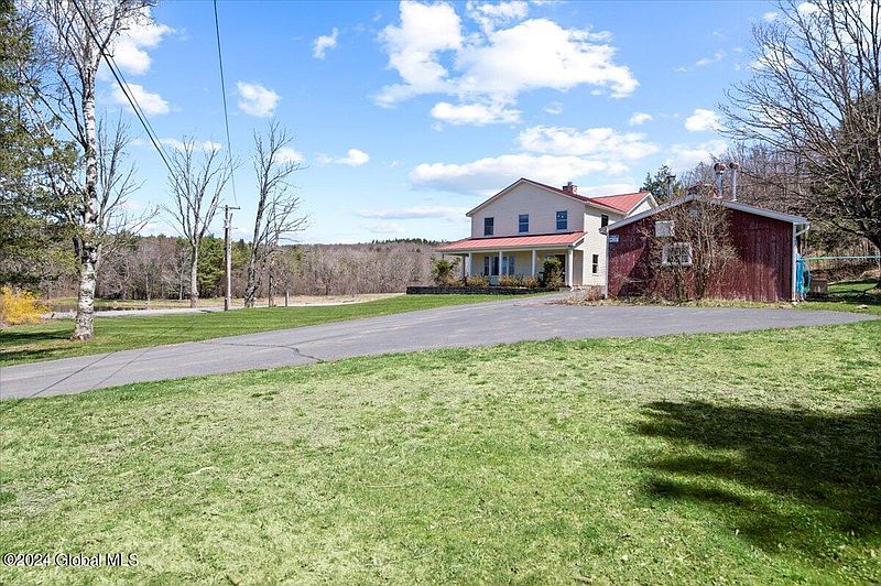 4th image of 496 Durham Road