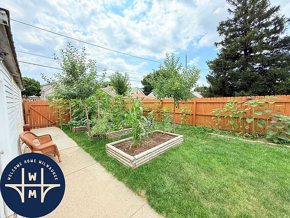 4th image of 2054 S 72nd St