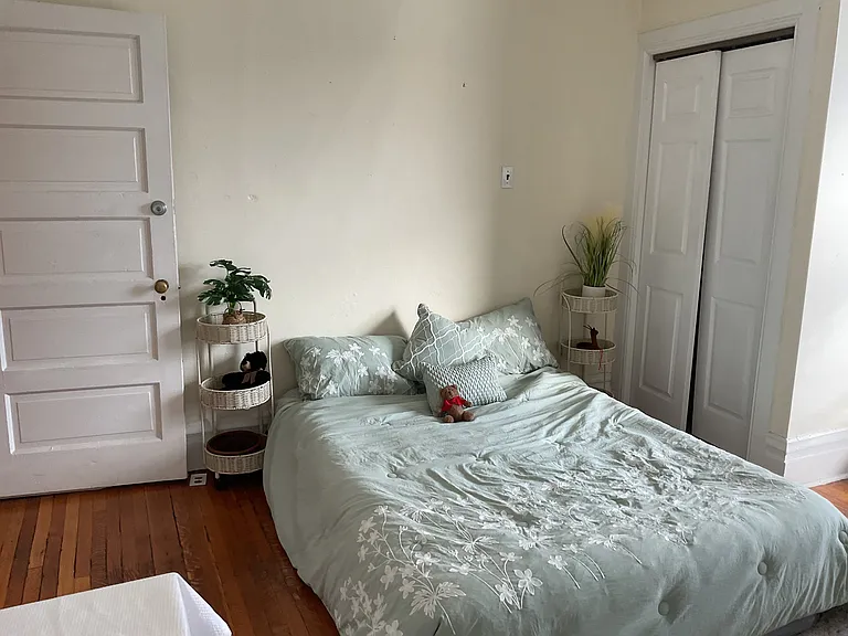 5111 Waterman Blvd #2 — Photo 31