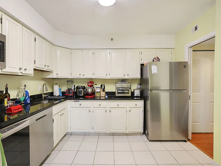 3713 George Mason Dr #1011 — Photo 13