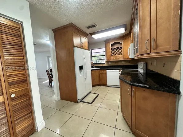 550 SW 115th Ave #310F, Sweetwater, FL 33174