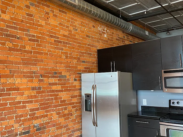 139 E Main St #205 — Photo 31