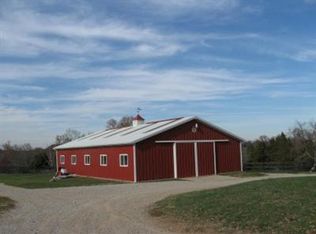 90 End Of The Rd, Versailles, KY 40383