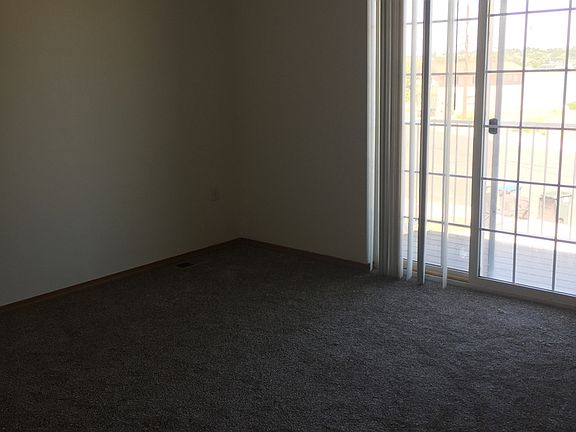 5th image of 1364 W Lakeside Dr