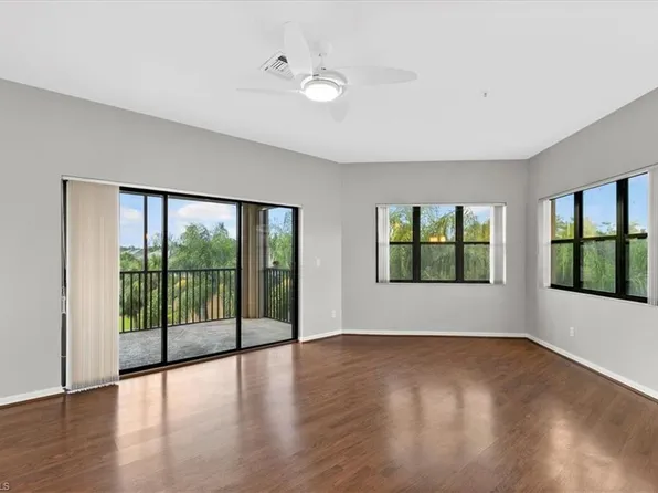 195 Vintage CIR #E304, NAPLES, FL 34119