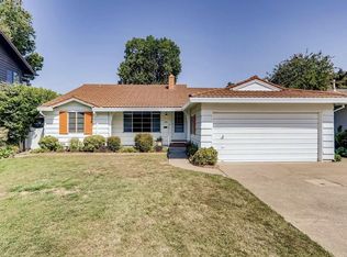 401 Sandburg Dr, Sacramento, CA 95819
