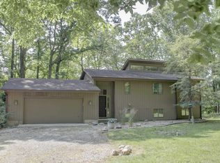 811 Blood Rd, Tecumseh, MI 49286