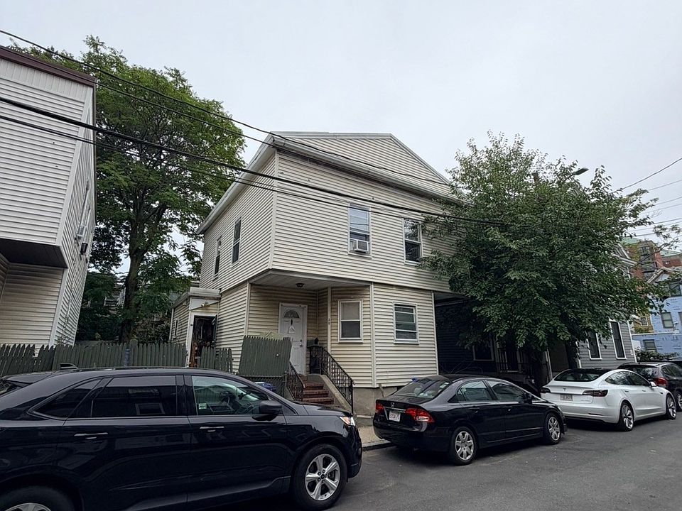 1st image of 30 Blaine St