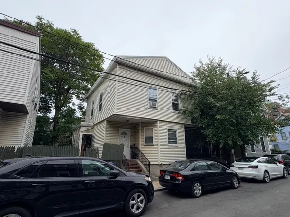 30 Blaine St, Allston, MA 02134