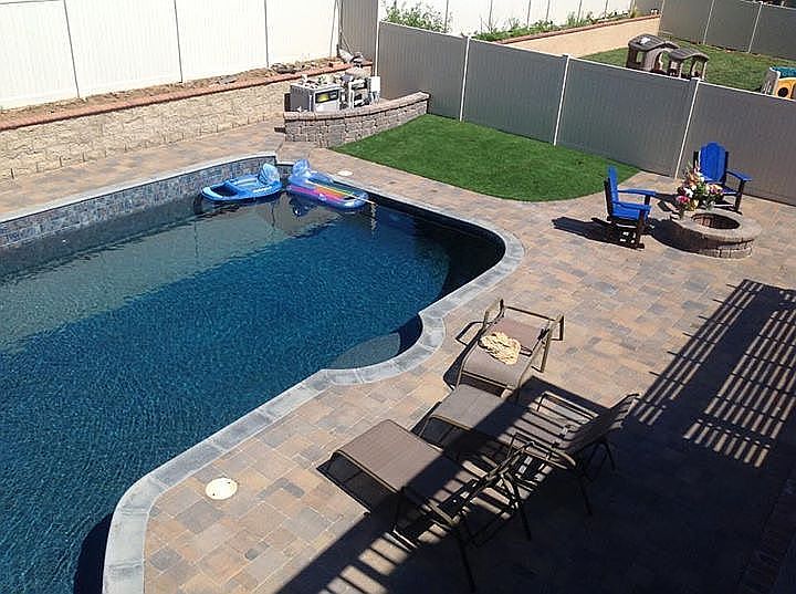 2nd image of 37261 Jerome Ln