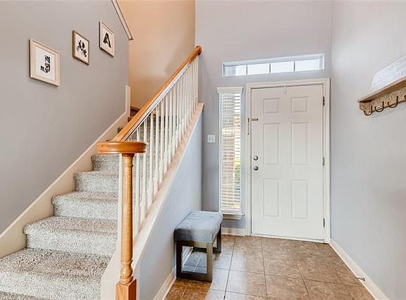 3rd image of 1101 Parmer Ln APT 216