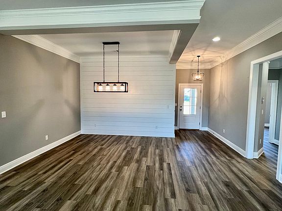 5th image of 13925 Sullivan Blvd