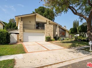 9945 Glade Ave, Chatsworth, CA 91311