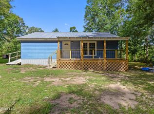 176 Long Leaf Rd, Lucedale, MS 39452