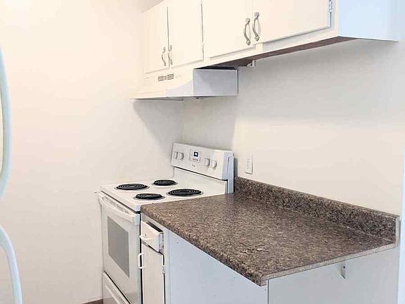 3rd image of 1510 County Road B E #1512-201