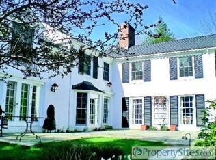 2869 Plymouth Ave, Pepper Pike, OH 44124