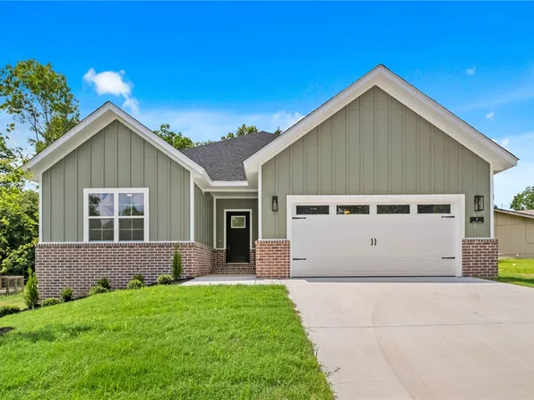4 Argyll Cir, Bella Vista, AR 72715