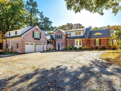 18155 243rd Ave, Pleasant Valley, IA, 52767