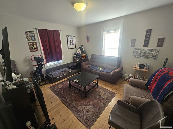 3rd image of 99 Summer St #3
