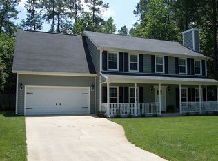 7412 Cape Charles Dr, Raleigh, NC 27617