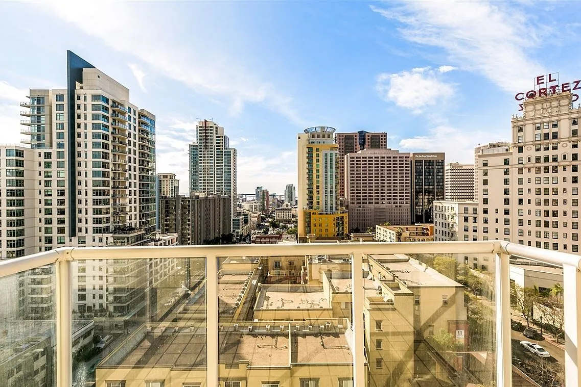 2 bed, 1230 sqft, $3,695 — Photo 2