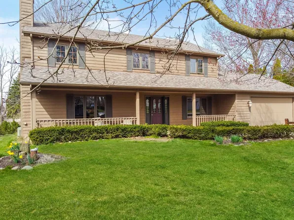 N1545 Oak STREET, Lake Geneva, WI 53147