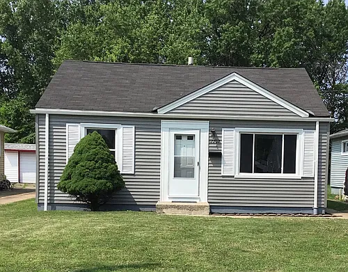 12202 Lena Ave Photo 1