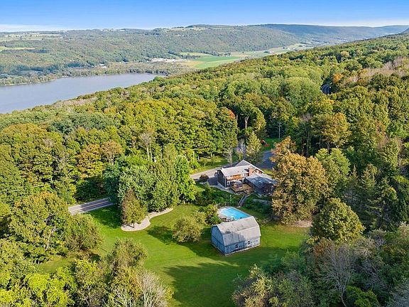 2nd image of 3501 Stanton Rd